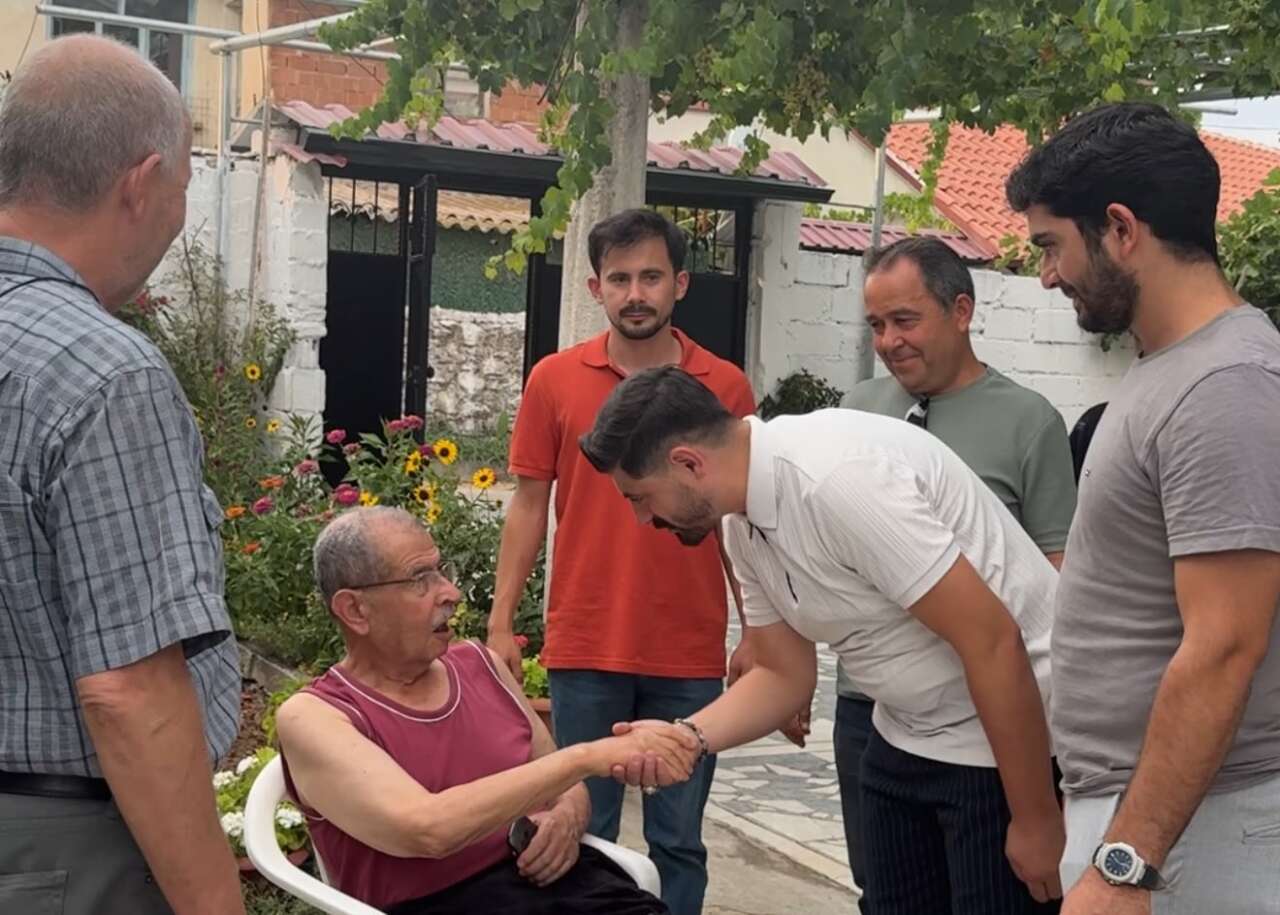 AK Parti Yatağan İlçe Teşkilatı Saha Çalışmalarını Şahinler Mahallesi'nde Sürdürdü 4